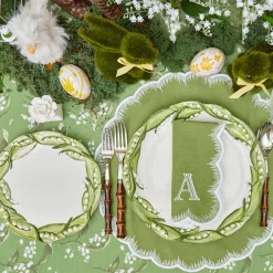 Mrs. Alice Lily of the Valley Starter Plate< Summer Crockery | Starter Plates