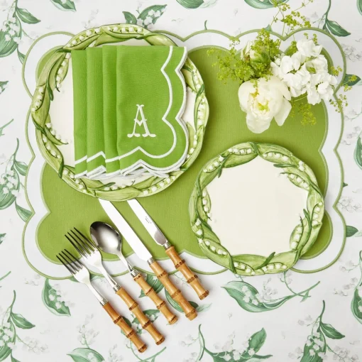 Mrs. Alice Lily of the Valley Starter Plates (Set of 4)< Summer Crockery | Starter Plates