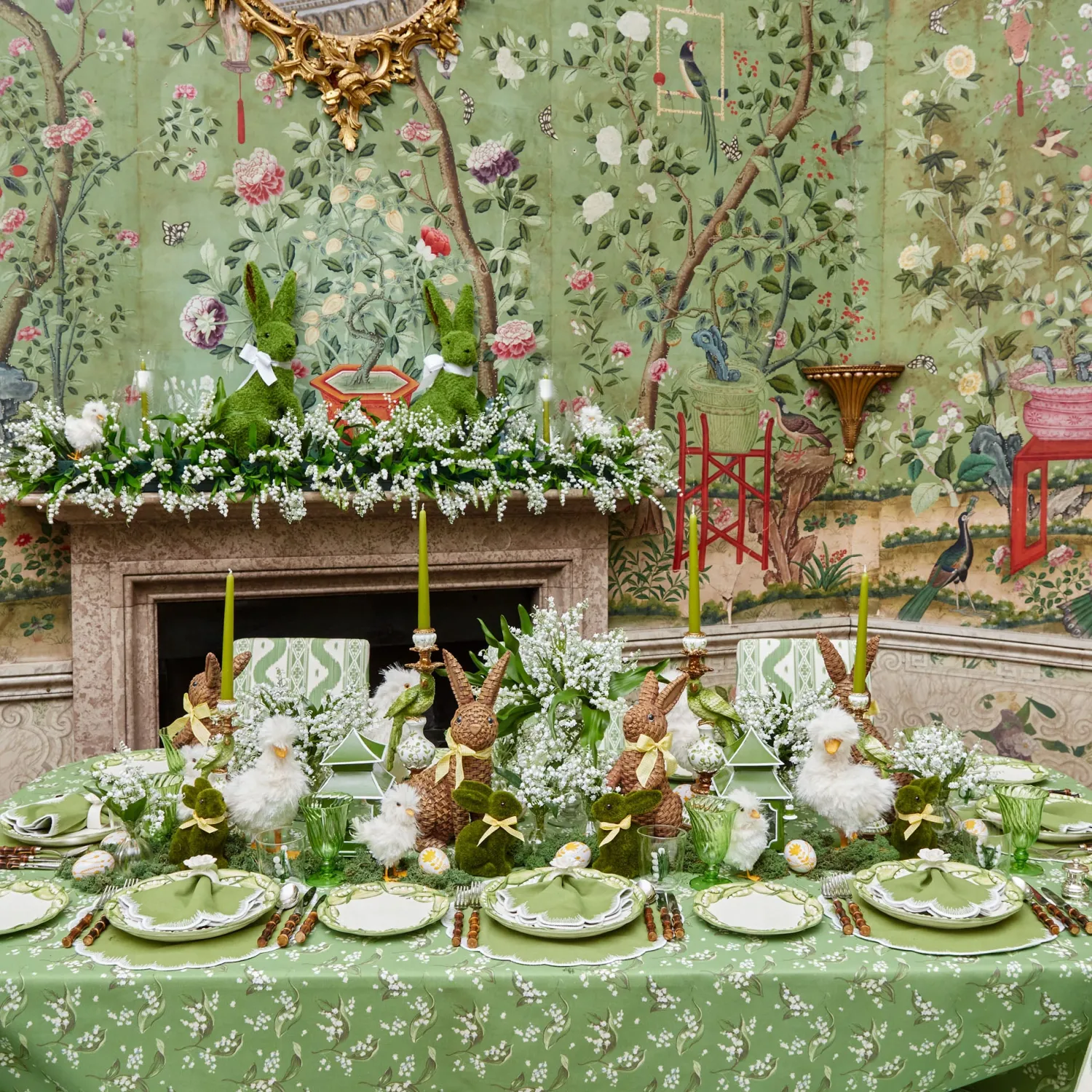 Mrs. Alice Lily of the Valley Starter Plate< Summer Crockery | Starter Plates