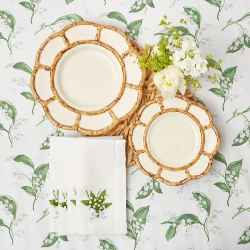 Mrs. Alice Lily of the Valley White Linen Napkins (Set of 4)< Napkins