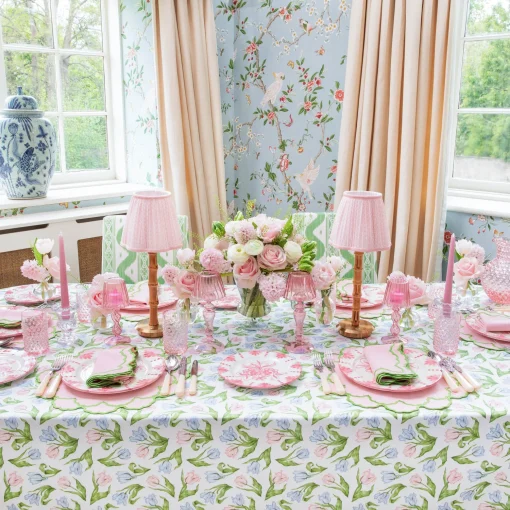 Mrs. Alice Lily Pink & Green Placemats & Napkins (Set of 4)< Table Linen Sets | Mrs. Alice Monogram
