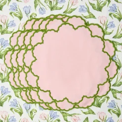 Mrs. Alice Lily Pink & Green Placemats & Napkins (Set of 4)< Table Linen Sets | Mrs. Alice Monogram