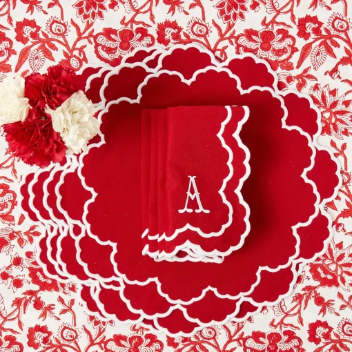 Mrs. Alice Lily Red & White Placemats & Napkins (Set of 4)< Table Linen Sets | Mrs. Alice Monogram