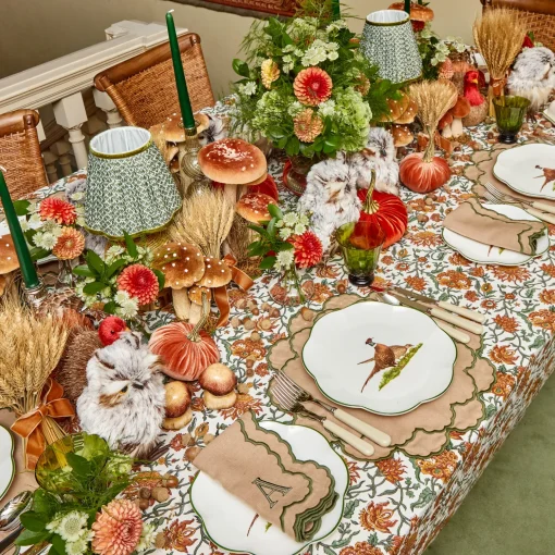 Mrs. Alice Lily Sand & Green Napkins (Set of 4)< Napkins | Mrs. Alice Monogram