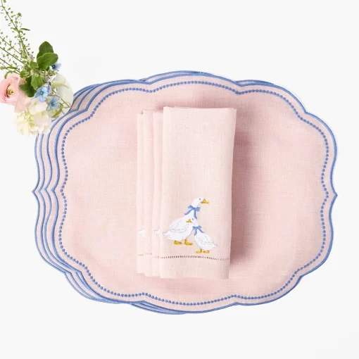 Mrs. Alice Lucy Goose Pink Linen Napkins (Set of 4)< Napkins