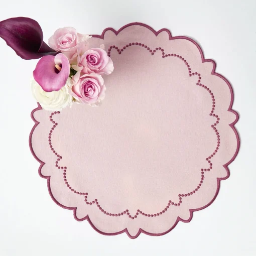 Mrs. Alice Mariana Pink Placemats (Set of 4)< Summer Table Linen | Placemats