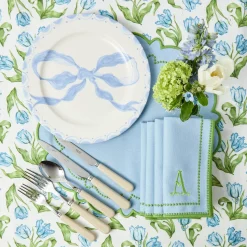Mrs. Alice Marilyn Blue Bow Dinner Plate< Summer Crockery | Dinner Plates