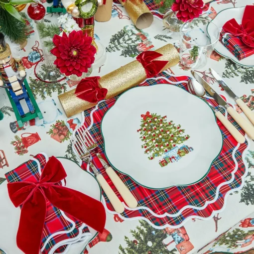 Mrs. Alice Christmas Tree Dinner Plate< Dinner Plates
