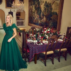 Mrs. Alice Christmas Tree Dinner Plate (Set of 4)< Dinner Plates | Crockery Sets