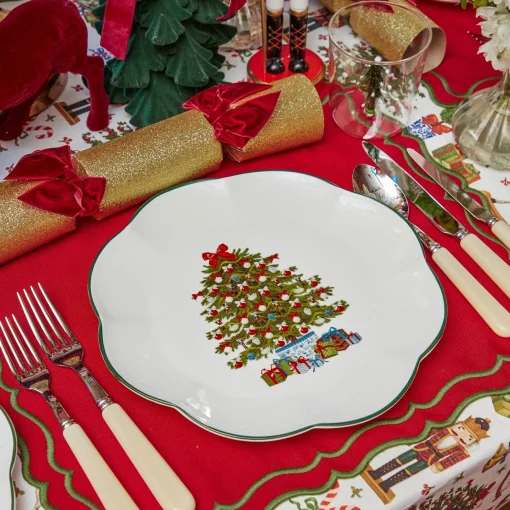 Mrs. Alice Christmas Tree Dinner Plate< Dinner Plates