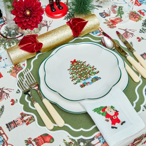 Mrs. Alice Christmas Tree Dinner & Starter Plates (Set of 8)< Crockery Sets