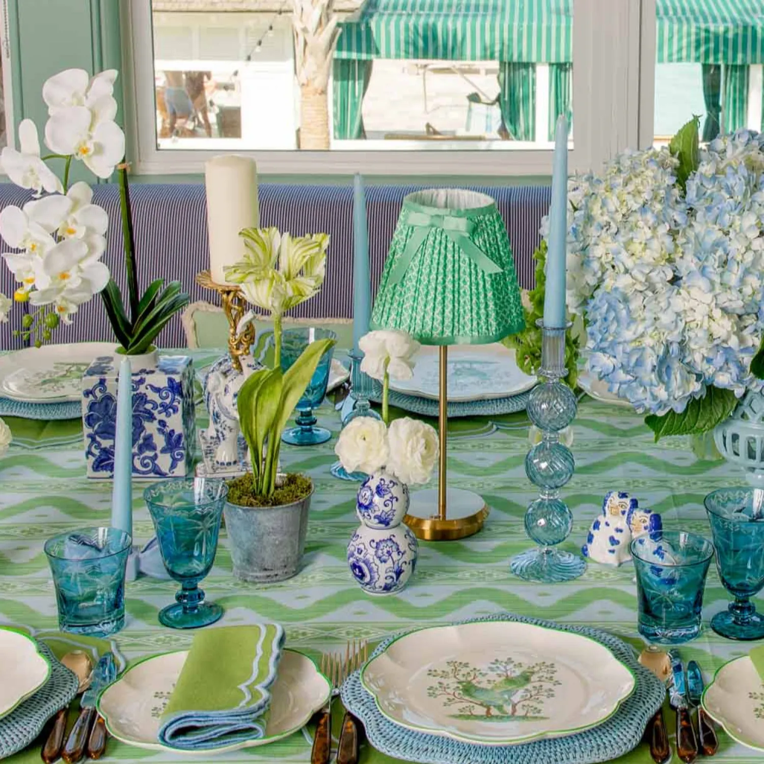 Mrs. Alice Handpainted Green Tulip< Year-round Decorations | Forever Blooms