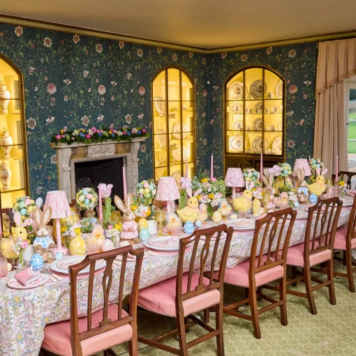 Mrs. Alice Handpainted Pink Tulip< Year-round Decorations | Forever Blooms