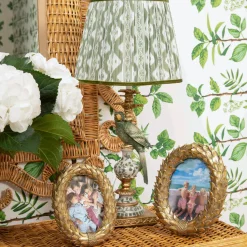 Mrs. Alice Odette Oval Gold Photo Frame - 4"x6"< For Her | For The Millenial