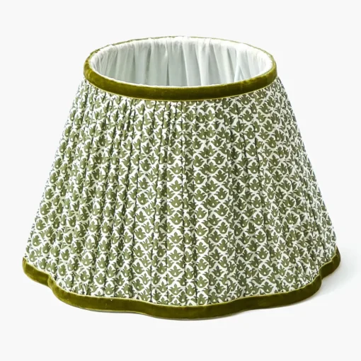 Mrs. Alice Olive Lotus Lampshade (22cm)< Lampshades