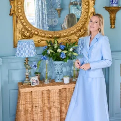 Mrs. Alice Olive Parrot Lamp< Corded Table Lamps | Lamp Stands