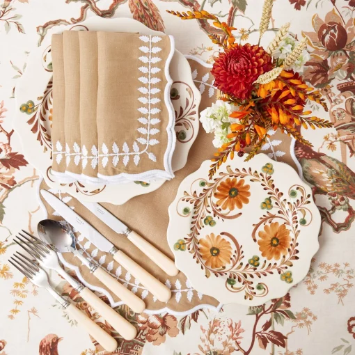 Mrs. Alice Pheasant & Flora Tablecloth< Tablecloths
