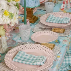 Mrs. Alice Pink Basketweave Dinner Plate (Set of 4)< Summer Crockery | Dinner Plates
