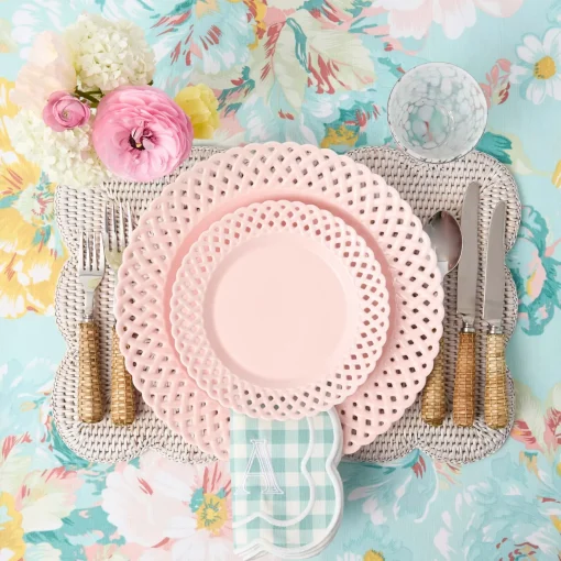 Mrs. Alice Pink Basketweave Starter Plate (Set of 4)< Summer Crockery | Starter Plates
