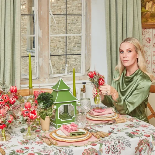 Mrs. Alice Pink Birdsong Tablecloth< Tablecloths
