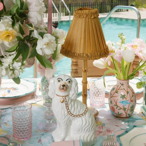Mrs. Alice Pink Chinoiserie Tole Vases (Set of 3)< Vases | Vases & Planters