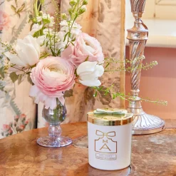 Mrs. Alice Portrait Of A Garden Scented Candle< Candles | Scented Candles