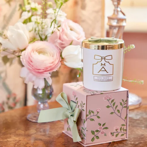 Mrs. Alice Portrait Of A Garden Scented Candle< Candles | Scented Candles