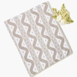 Mrs. Alice Putty Ikat Tablecloth< Tablecloths | For The Newlywed