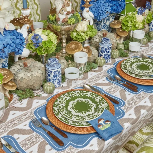 Mrs. Alice Putty Ikat Tablecloth< Tablecloths | For The Newlywed