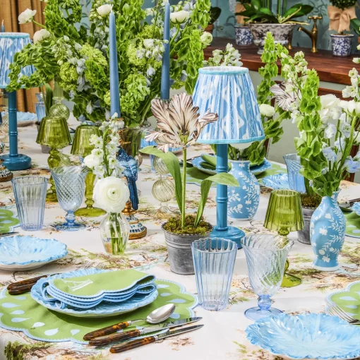 Mrs. Alice Putty Windsong Tablecloth< Tablecloths