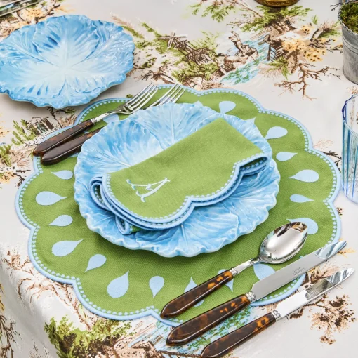 Mrs. Alice Putty Windsong Tablecloth< Tablecloths