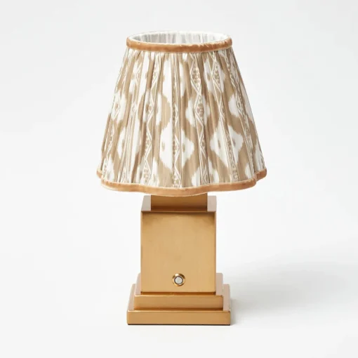 Mrs. Alice Rechargeable Lamp with Putty Ikat Shade (18cm)< Rechargeable Table Lamps