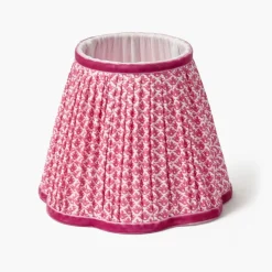 Mrs. Alice Rechargeable Lamp with Raspberry Lotus Shade (18cm)< Rechargeable Table Lamps | Summer Lighting