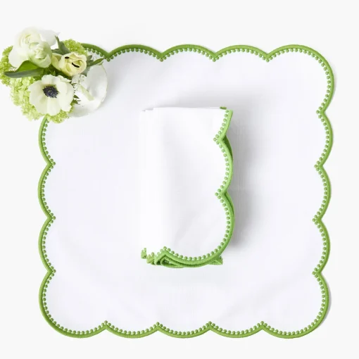 Mrs. Alice Rectangular Bettina White Placemats & Napkins (Set of 4)< Table Linen Sets | Mrs. Alice Monogram