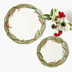 Mrs. Alice Red Berry Starter Plate< Starter Plates