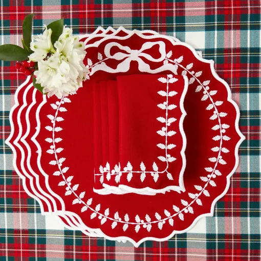 Mrs. Alice Red Bow Laurel Napkins (Set of 4)< Napkins