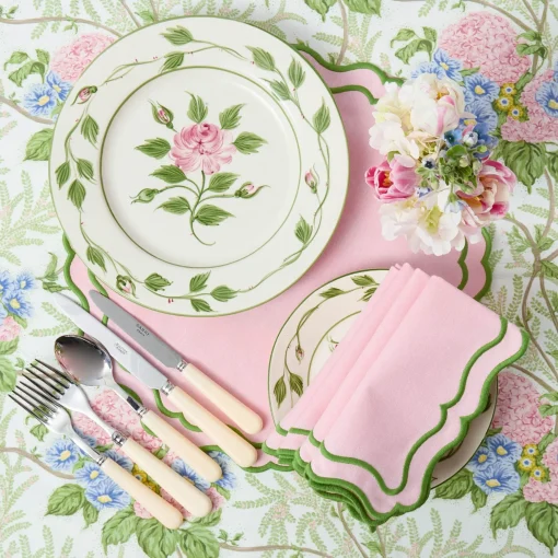 Mrs. Alice Rose Bud Dinner Plate< Dinner Plates