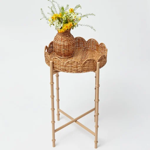 Mrs. Alice Round Scalloped Rattan Tray With Stand< Trays | Trays