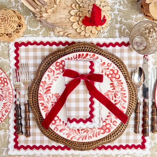 Mrs. Alice Ruby Red Velvet Bow (Set of 4) - 20cm< Napkin Rings & Bows