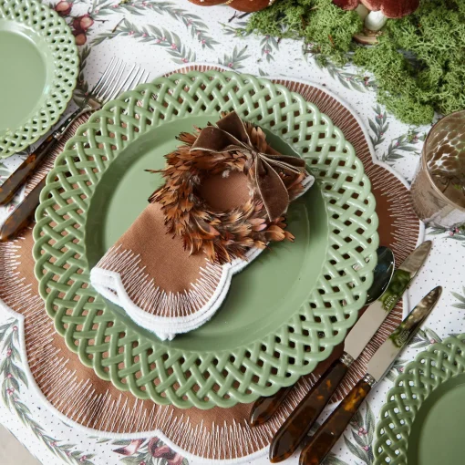 Mrs. Alice Sage Basketweave Dinner & Starter Plates (Set of 8)< Crockery Sets