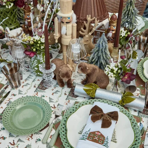 Mrs. Alice Sage Basketweave Dinner & Starter Plates (Set of 8)< Crockery Sets