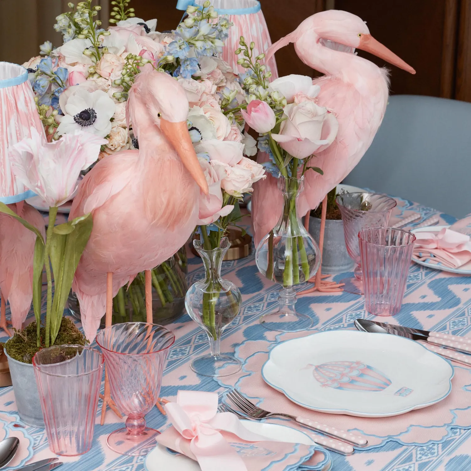 Mrs. Alice Saskia Stork Family< Year-round Decorations | Spring Decorations