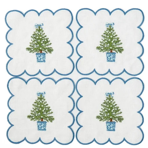 Mrs. Alice Scalloped Christmas Tree Cocktail Napkins (Set of 4)< Napkins