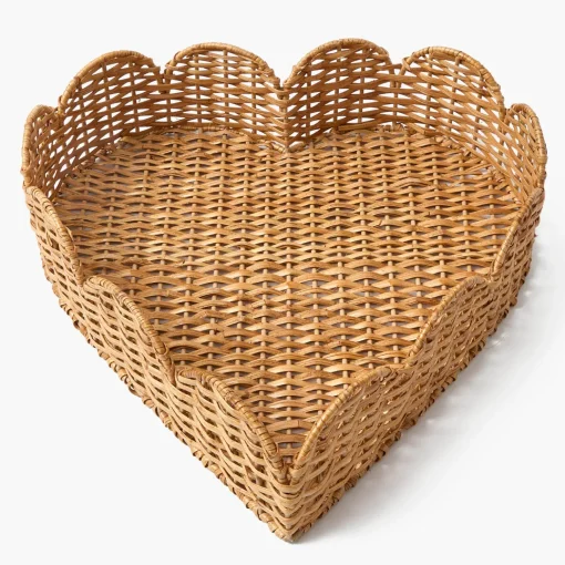 Mrs. Alice Scalloped Heart Rattan Tray< Trays | Trays