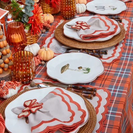 Mrs. Alice Scalloped Mushroom Dinner & Starter Plates (Set of 8)< Crockery Sets