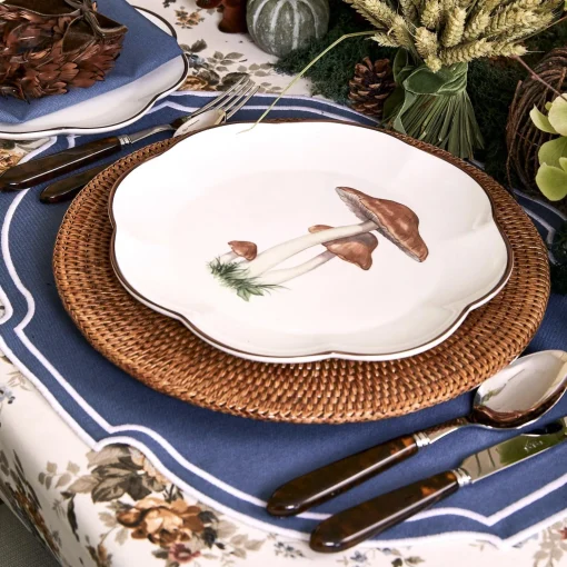 Mrs. Alice Scalloped Mushroom Dinner Plate< Dinner Plates