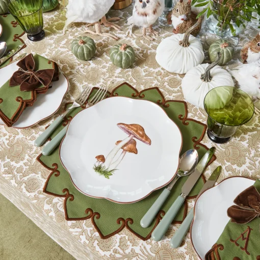 Mrs. Alice Scalloped Mushroom Dinner & Starter Plates (Set of 8)< Crockery Sets