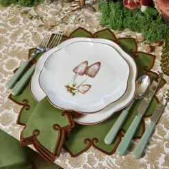 Mrs. Alice Scalloped Mushroom Starter Plate (Grey)< Starter Plates
