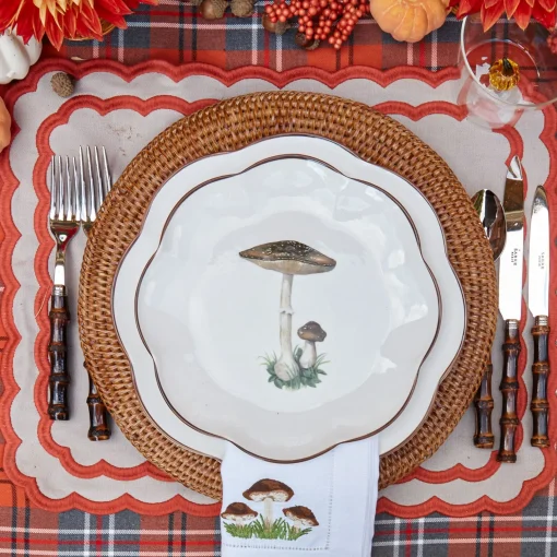 Mrs. Alice Scalloped Mushroom Starter Plate (Brown)< Starter Plates