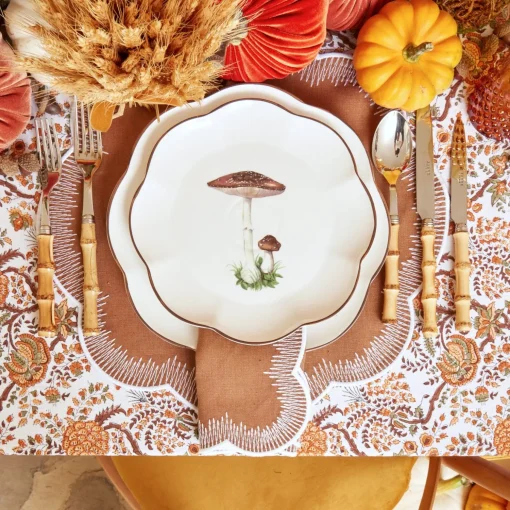 Mrs. Alice Scalloped Mushroom Starter Plate (Brown)< Starter Plates